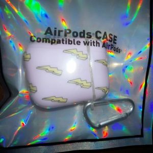 3 for $20 NWT AirPods case